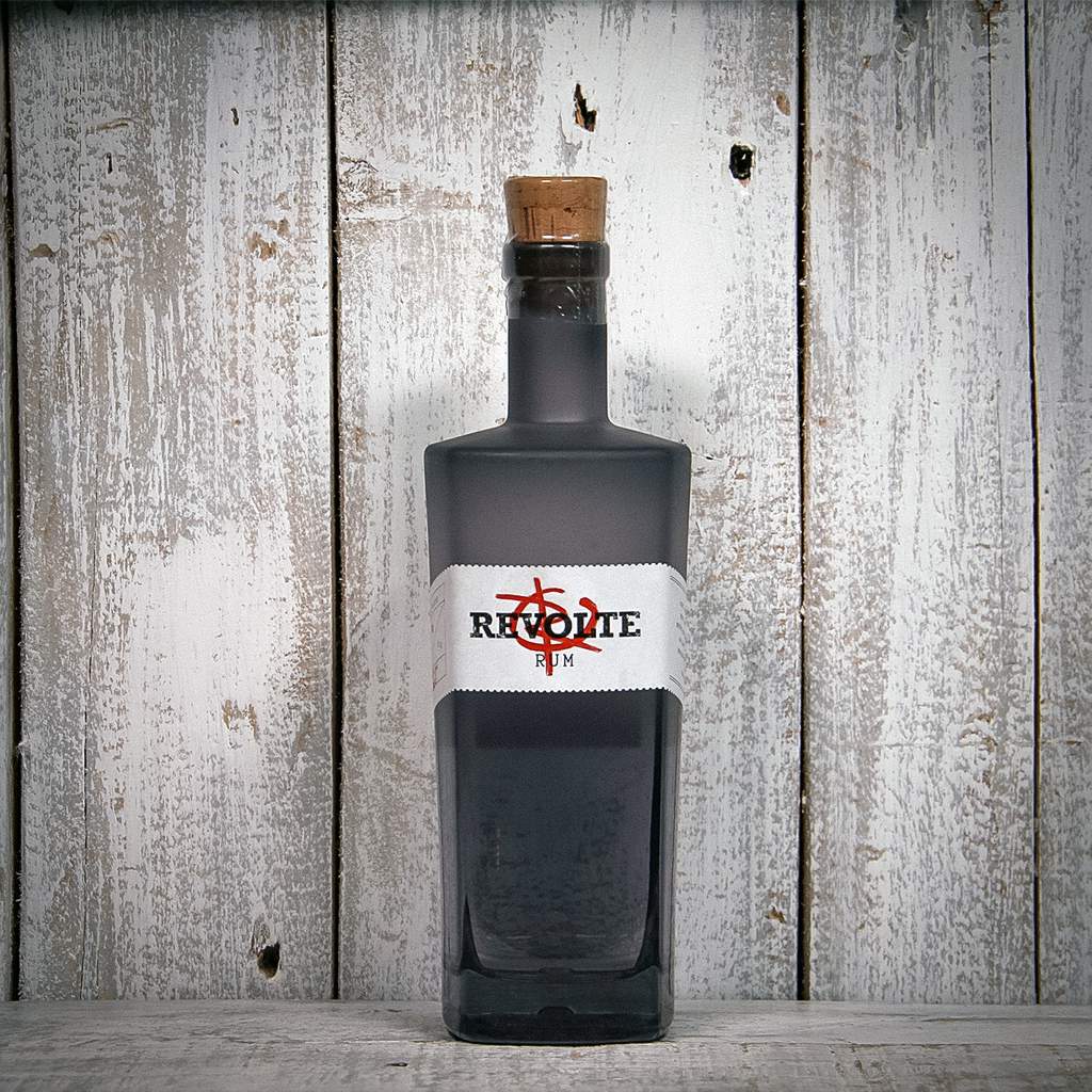 Revolte Rum Blanco 0,5L